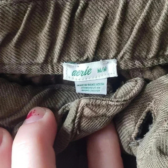 Aerie pants army green‎ women's size medium with belt - Picture 3 of 4